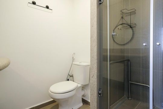 Banheiro de kitnet/studio para alugar com 1 quarto, 19m² em Santa Paula, São Caetano do Sul