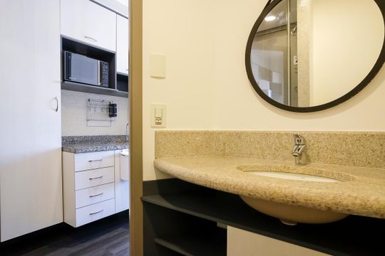 Banheiro de kitnet/studio para alugar com 1 quarto, 19m² em Santa Paula, São Caetano do Sul