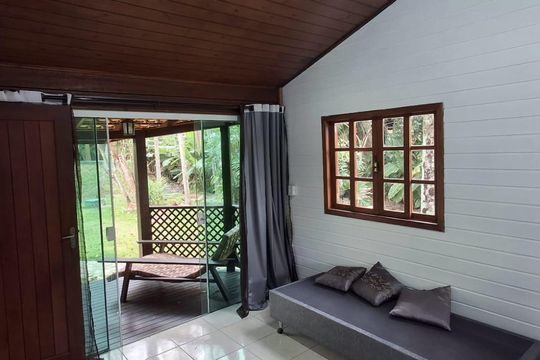 Sala de casa para alugar com 3 quartos, 310m² em Rio Tavares, Florianópolis