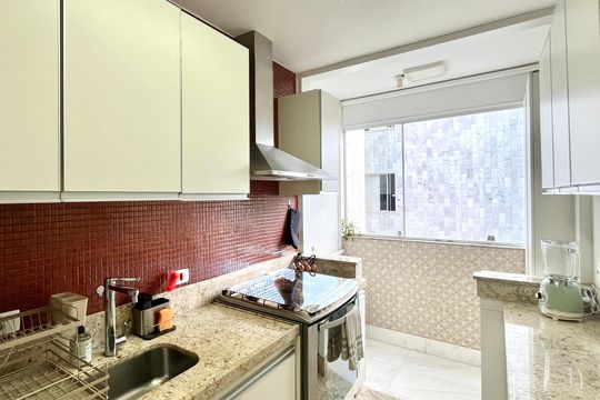Apartamento à venda com 3 quartos, 138m² em Cruzeiro, Belo Horizonte