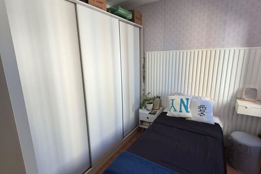 Quarto de apartamento à venda com 2 quartos, 34m² em Parque Fongaro, São Paulo