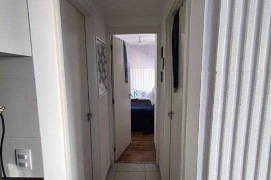 Corredor de apartamento à venda com 2 quartos, 34m² em Parque Fongaro, São Paulo
