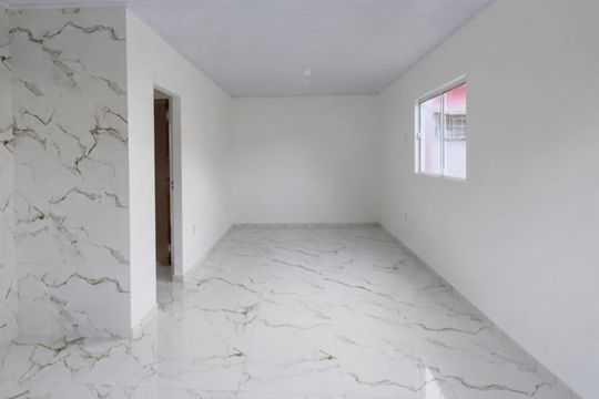 Casa para alugar com 1 quarto, 67m² em Cosmos, Rio de Janeiro