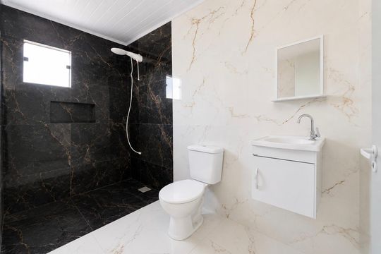 Banheiro de casa para alugar com 1 quarto, 67m² em Cosmos, Rio de Janeiro