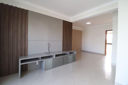 Apartamento para alugar com 3 quartos, 90m² em Tibery, Uberlândia