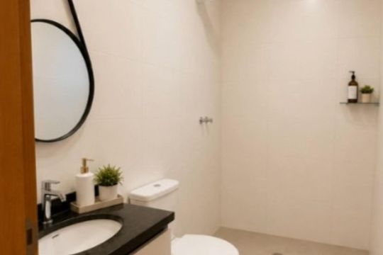 Banheiro de apartamento à venda com 1 quarto, 36m² em Vila Elze, São Paulo