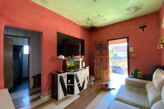 Casa à venda com 2 quartos, 359m² em Jaguaré, São Paulo