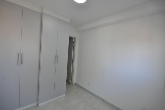 Quarto de apartamento à venda com 1 quarto, 27m² em Vila Mazzei, São Paulo