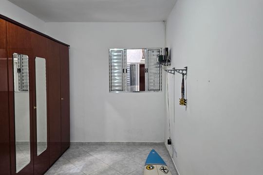 Quarto de casa para alugar com 3 quartos, 149m² em Vila Rosalia, Guarulhos