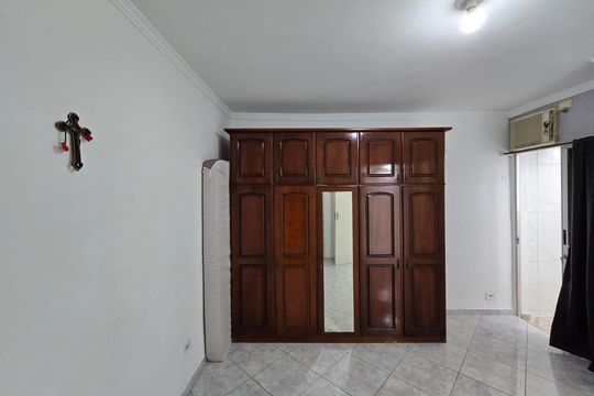 Quarto de casa para alugar com 3 quartos, 149m² em Vila Rosalia, Guarulhos