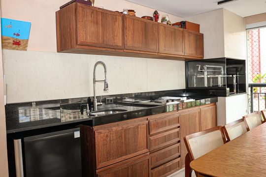 Cozinha de apartamento à venda com 3 quartos, 156m² em Vila Mascote, São Paulo