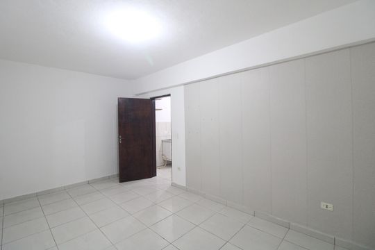 Quarto de casa para alugar com 1 quarto, 50m² em Cidade Ademar, São Paulo