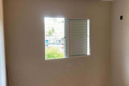 Quarto de apartamento para alugar com 2 quartos, 50m² em Jardim da Gloria, Cotia