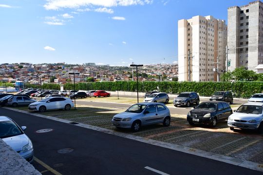 Garagem de apartamento para alugar com 2 quartos, 54m² em Jardim do Lago Ii, Campinas