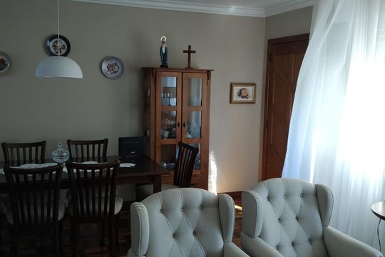 Sala de apartamento à venda com 2 quartos, 70m² em Humaitá, Porto Alegre