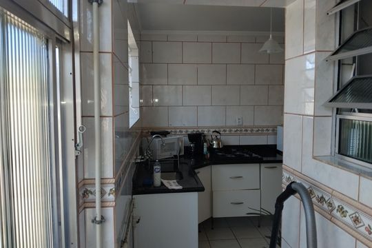 Área de serviço de apartamento à venda com 2 quartos, 70m² em Humaitá, Porto Alegre