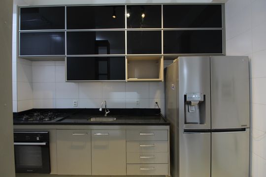 Cozinha de apartamento para alugar com 2 quartos, 55m² em Anil, Rio de Janeiro