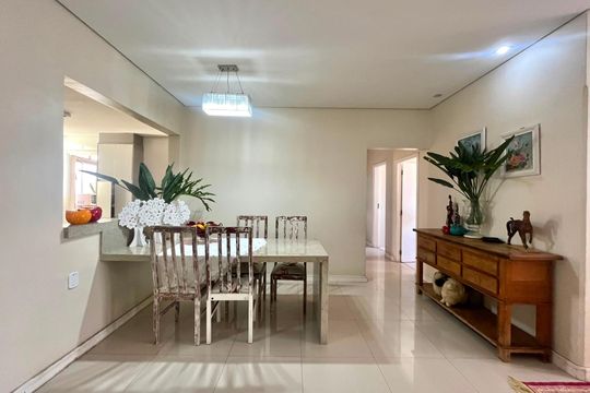 Sala de apartamento à venda com 3 quartos, 184m² em Centro, Campinas