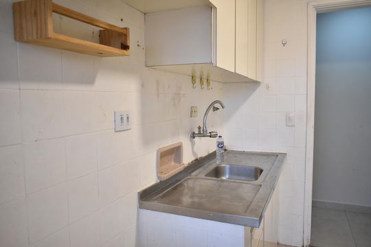 Cozinha de apartamento para alugar com 2 quartos, 57m² em Mirandópolis, São Paulo
