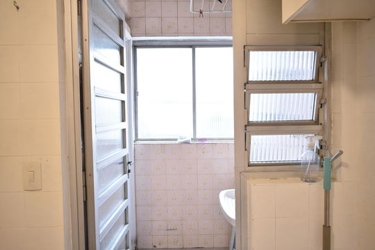 Área de Serviço de apartamento para alugar com 2 quartos, 57m² em Mirandópolis, São Paulo