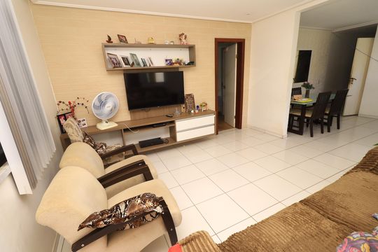Casa para alugar com 3 quartos, 114m² em Itapuã, Salvador