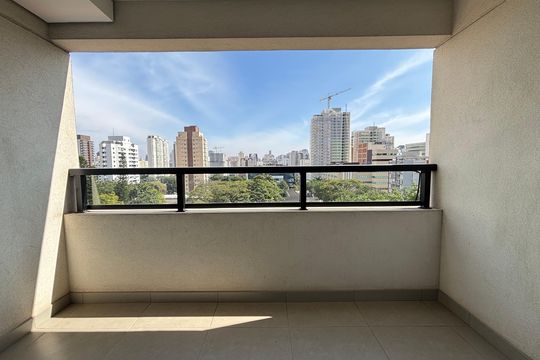 Varanda de kitnet/studio para alugar com 1 quarto, 25m² em Vila Olímpia, São Paulo