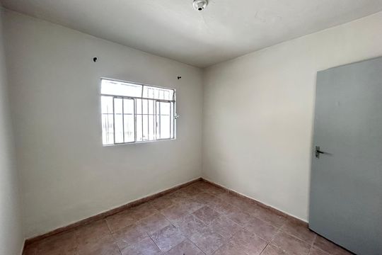 Casa para alugar com 2 quartos, 45m² em Glória, Belo Horizonte