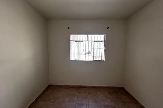 Casa para alugar com 2 quartos, 45m² em Glória, Belo Horizonte