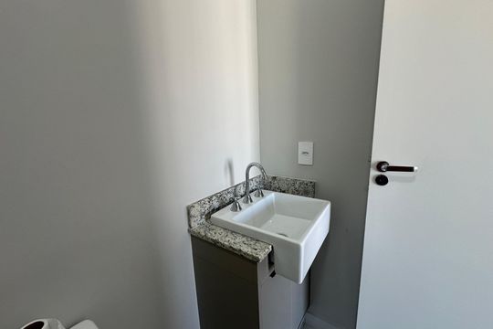 Banheiro Social de apartamento para alugar com 2 quartos, 55m² em Jardim Esperanca, Barueri
