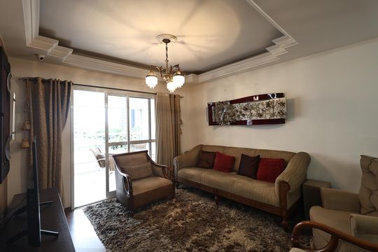 Sala de apartamento para alugar com 3 quartos, 130m² em Vila Assunção, Santo André