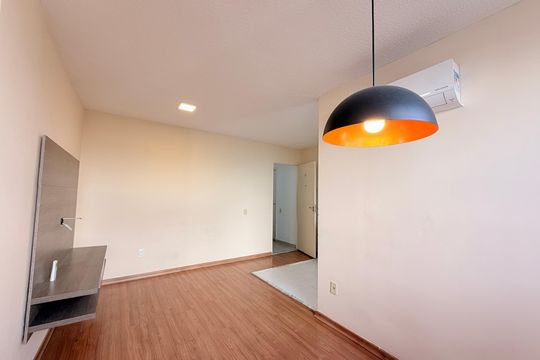 Sala de apartamento para alugar com 2 quartos, 47m² em Fazenda Grande, Jundiaí