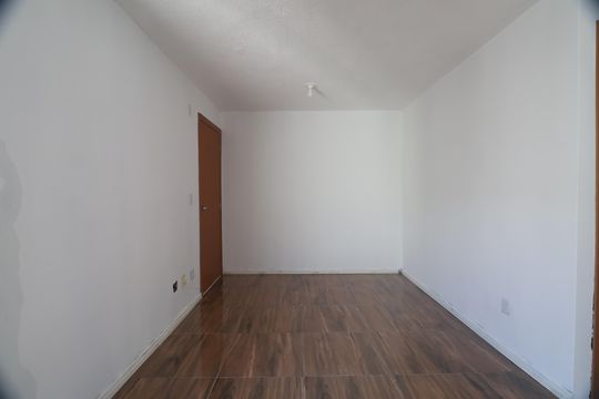 Apartamento à venda com 2 quartos, 42m² em São José, Canoas