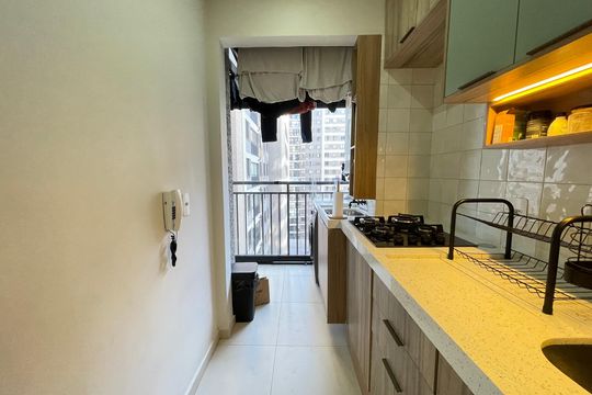 Cozinha de apartamento para alugar com 2 quartos, 44m² em Butantã, São Paulo