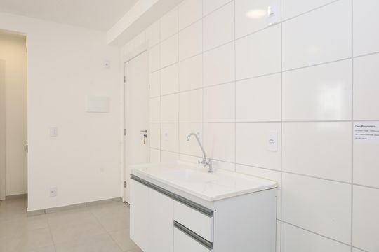 Cozinha de apartamento à venda com 2 quartos, 36m² em Cidade Nova São Miguel, São Paulo