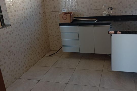 Cozinha de apartamento à venda com 2 quartos, 44m² em Itaquera, São Paulo