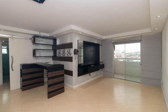 Apartamento para alugar com 2 quartos, 70m² em Vila Mazzei, São Paulo
