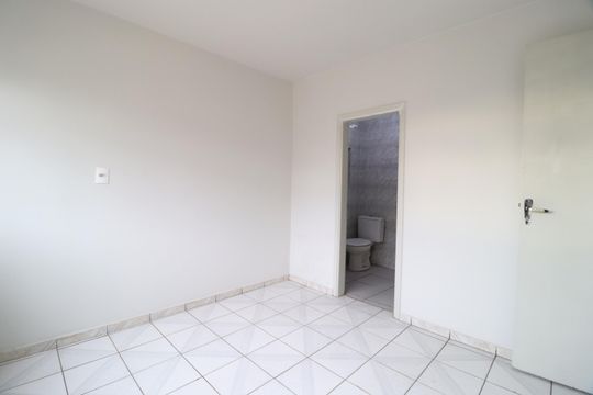 Suíte de apartamento para alugar com 2 quartos, 55m² em Lídice, Uberlândia