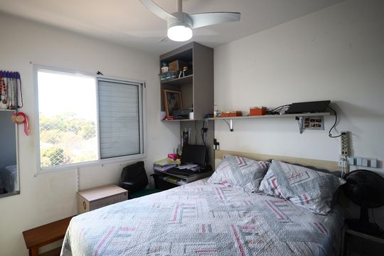 Suíte 1 de apartamento à venda com 2 quartos, 55m² em Quitaúna, Osasco