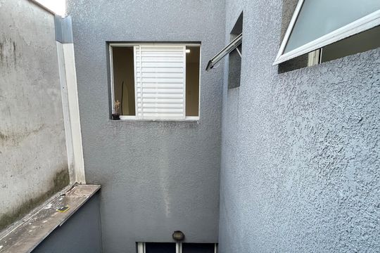 Studio de kitnet/studio para alugar com 1 quarto, 25m² em Jardim Peri Peri, São Paulo