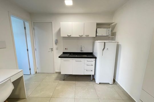 Studio de kitnet/studio para alugar com 1 quarto, 25m² em Jardim Peri Peri, São Paulo