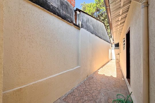 Quintal de casa para alugar com 3 quartos, 210m² em Ferrazópolis, São Bernardo do Campo