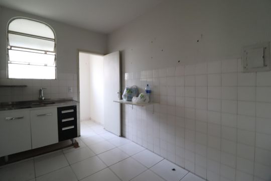 Cozinha de apartamento para alugar com 3 quartos, 82m² em Patrimônio, Uberlândia