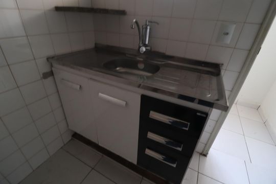 Cozinha de apartamento para alugar com 3 quartos, 82m² em Patrimônio, Uberlândia