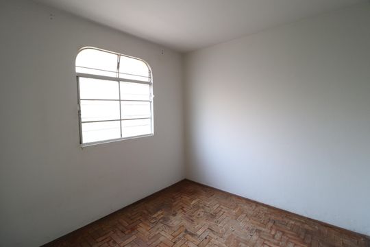 Sala de apartamento para alugar com 3 quartos, 82m² em Patrimônio, Uberlândia