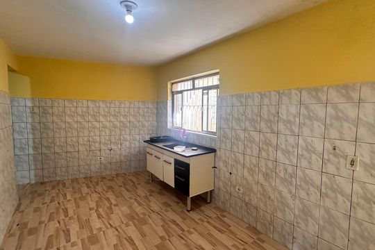 Casa para alugar com 1 quarto, 60m² em Jardim Angela (zona Sul), São Paulo