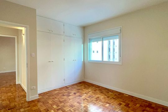 Suite de apartamento à venda com 2 quartos, 95m² em Cerqueira César, São Paulo
