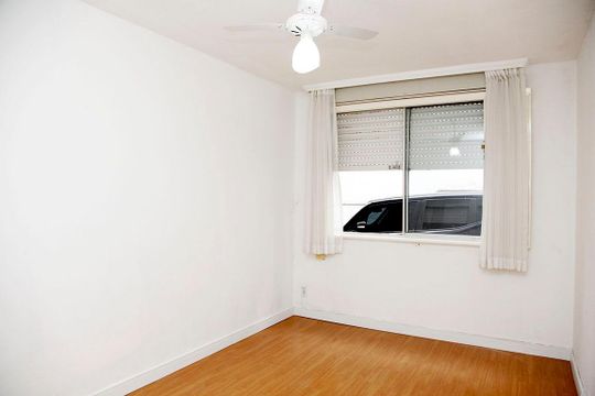 Quarto 1 de apartamento para alugar com 2 quartos, 67m² em Mont’serrat, Porto Alegre