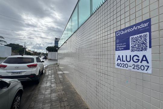 Placa  de apartamento para alugar com 2 quartos, 68m² em Piatã, Salvador