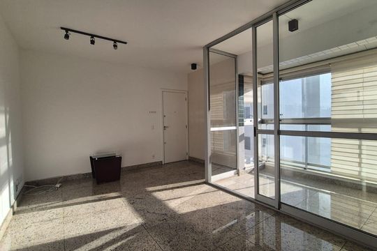 Sala de apartamento para alugar com 2 quartos, 70m² em Santa Efigênia, Belo Horizonte