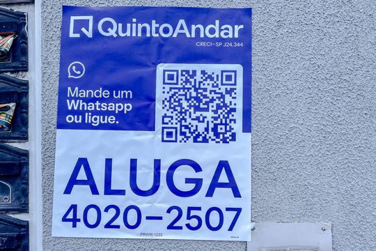 Plaquinha de casa para alugar com 3 quartos, 80m² em Vila Esperança, São Paulo